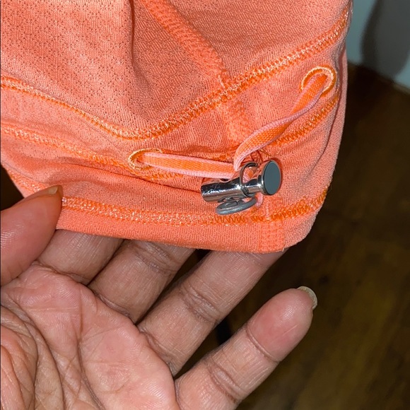 Lululemon Tank - Picture 4 of 5